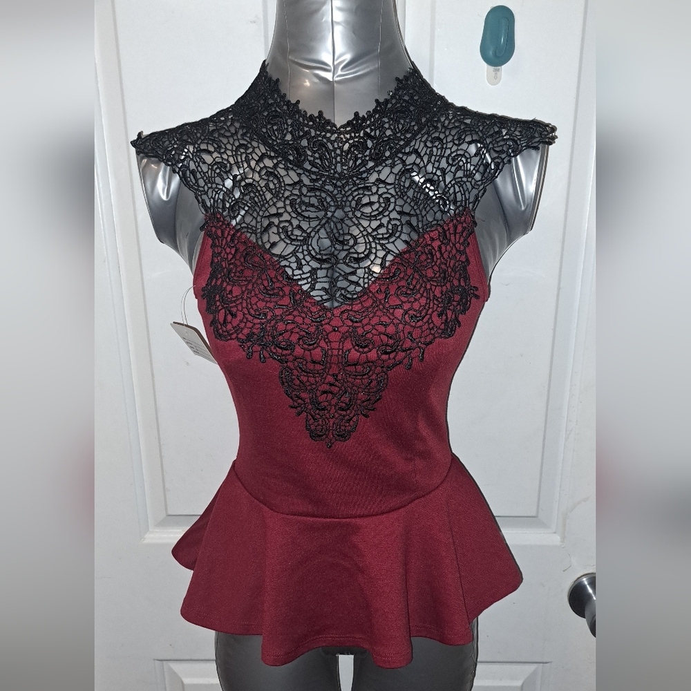 Charlotte Russe Blood Red & Black Lace Top Sz S - Picture 1 of 11
